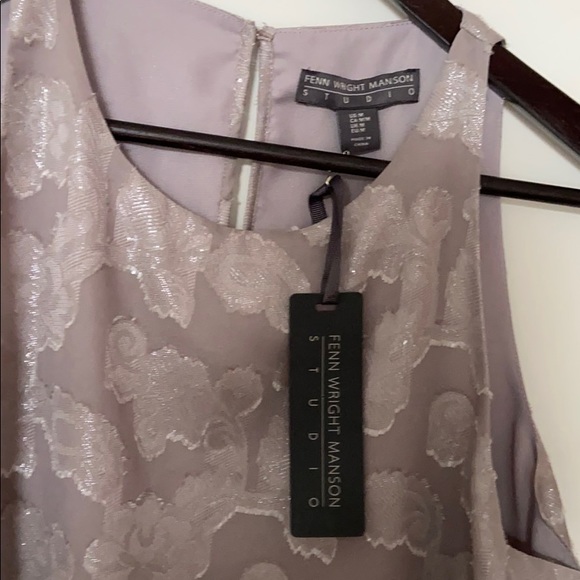 Chic top - Picture 4 of 6